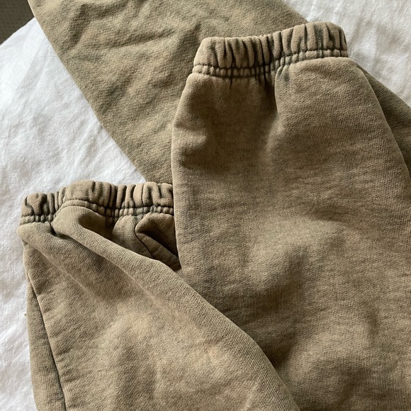 Talentless Set - Picture 4 of 8